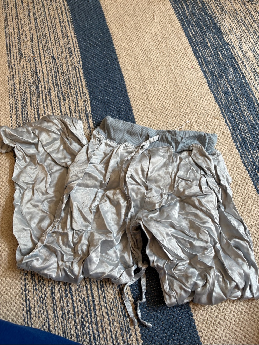 Women’s Satin Pajama Shorts - Silver